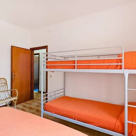 Casa Con Giardino Le Gemelle Holiday home *
